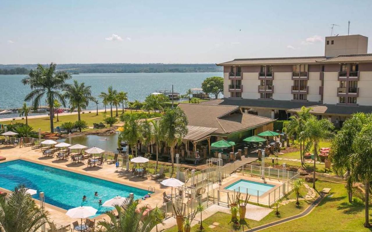 Resort Life *